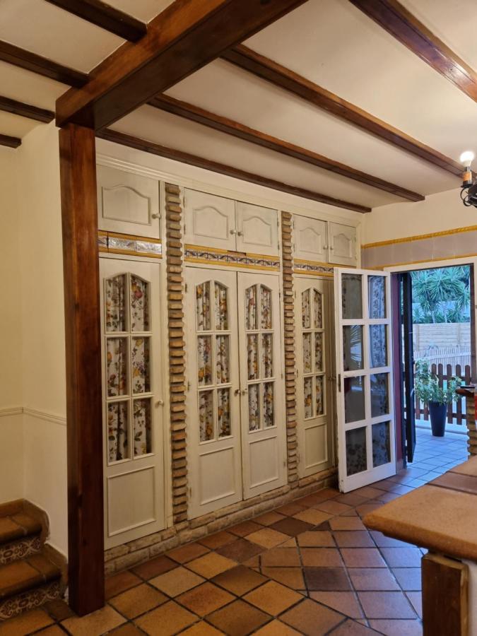 Vacaciones De Lujo.Chalet Piscina Y Playa.El Puerto Эль-Пуэрто-де-Санта-Мария Экстерьер фото